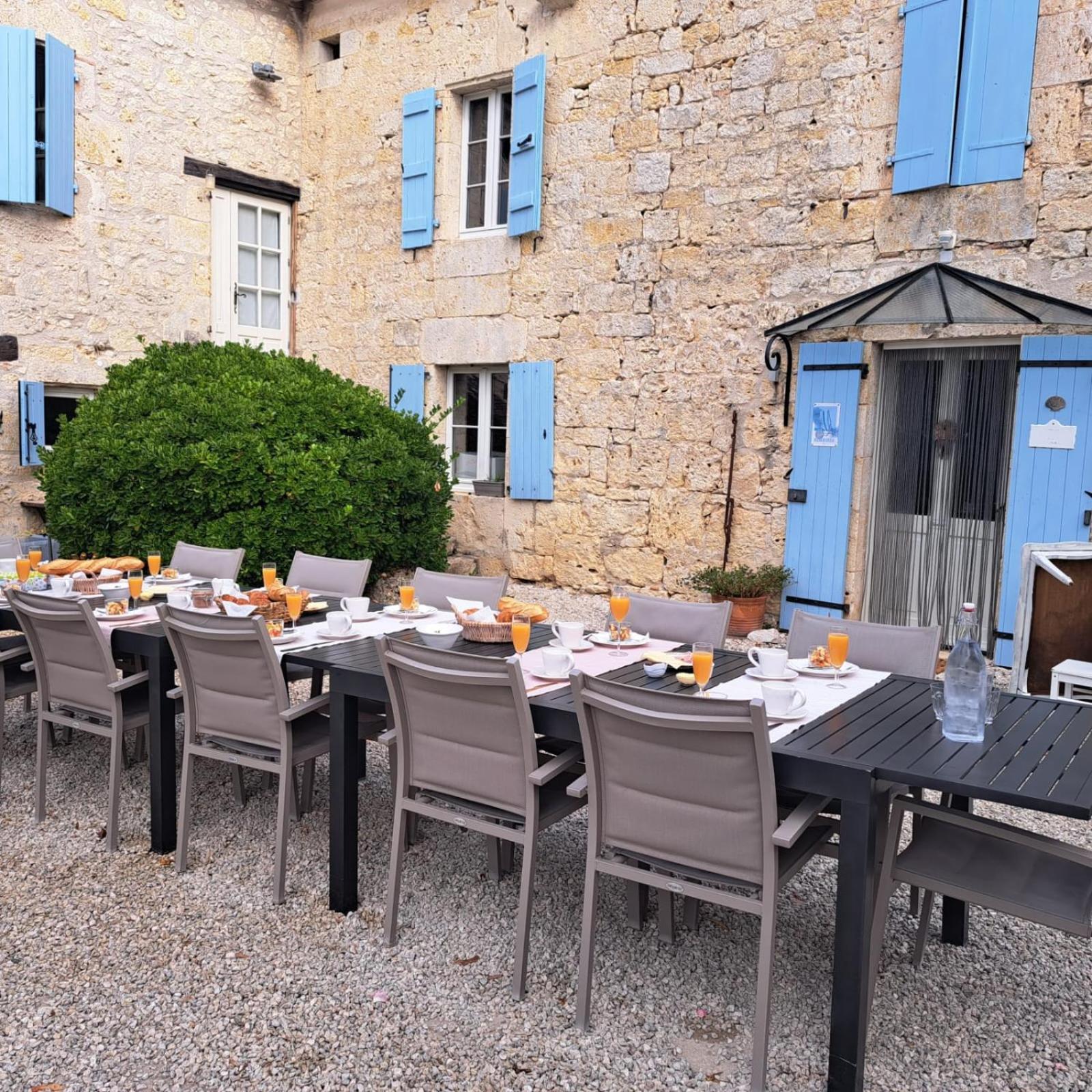 La Nouvelle Vie En Quercy Bed & Breakfast Montaigu-de-Quercy ภายนอก รูปภาพ